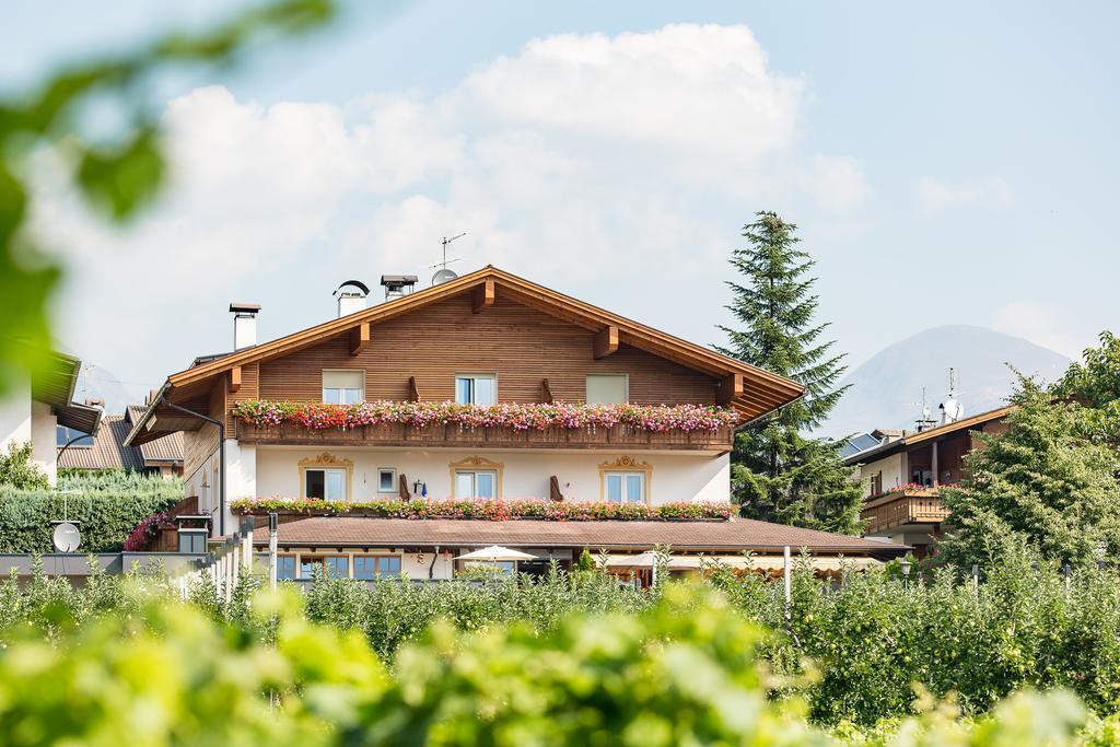 Tirolerhof Pension Natz-Schabs Экстерьер фото